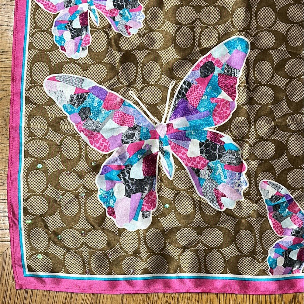 *EXTREMELY RARE* COACH Poppy Butterfly Silk Scarf - Picture 2 of 12